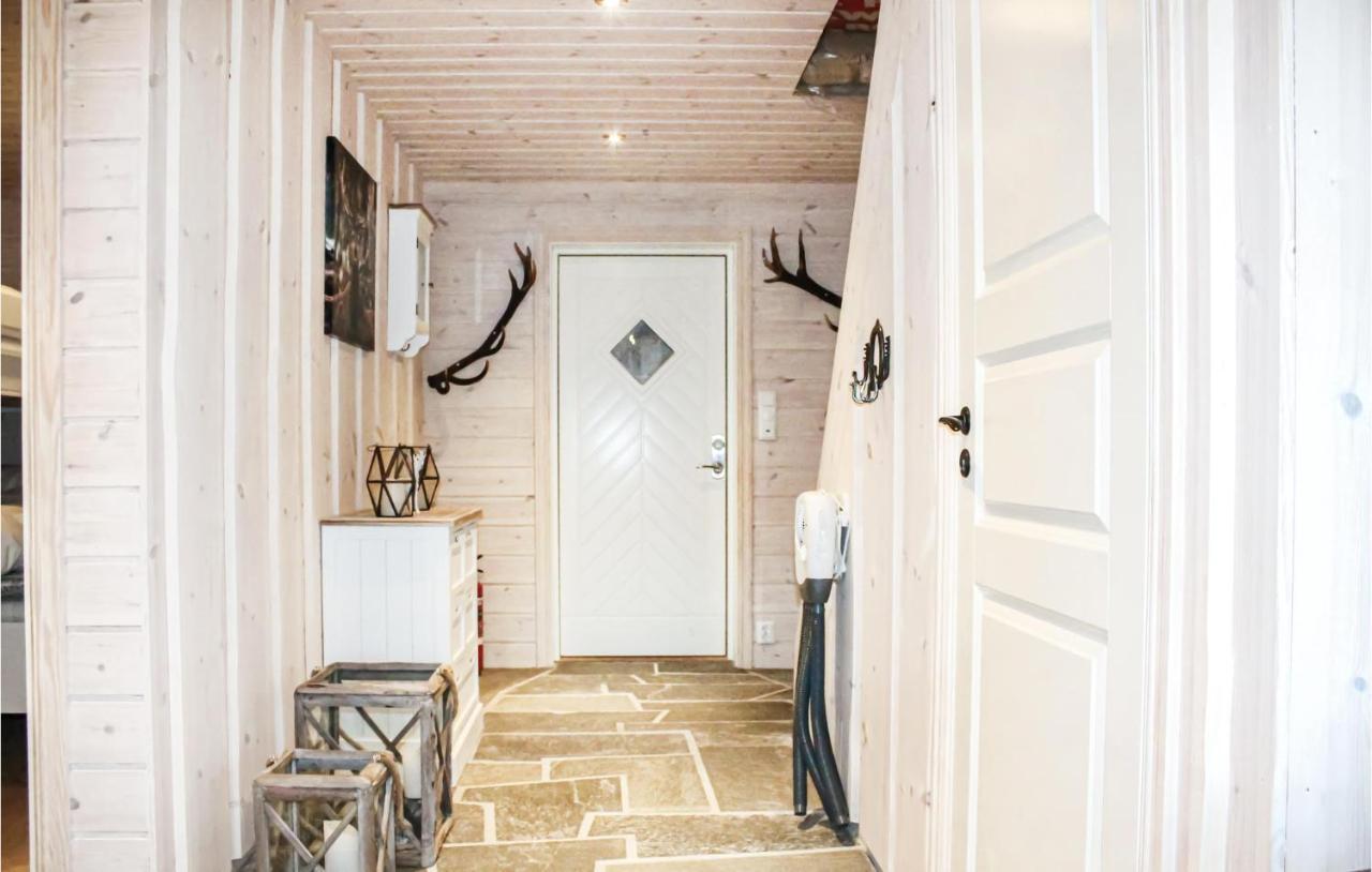 5 Bedroom Nice Home In Matredal Екстериор снимка